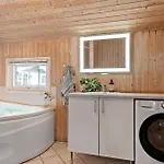 Stunning In With Sauna Hébergement de vacances
