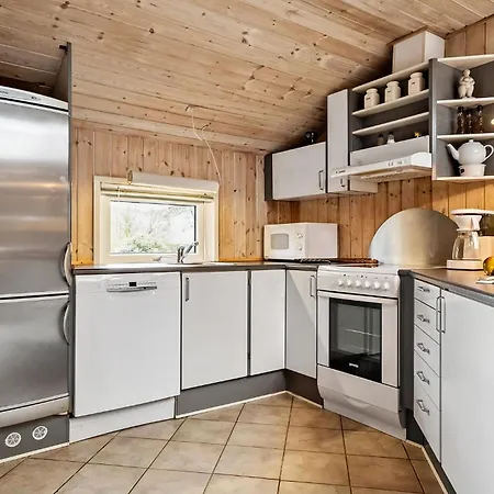 Nyaraló Stunning In With Sauna Oksbøl