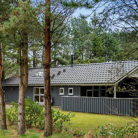 Stunning In With Sauna * Oksbøl